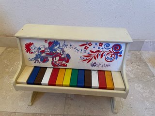 Teclado infantil vintage 1980