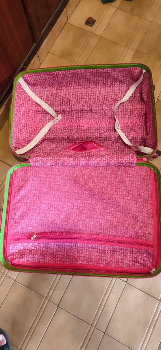 Maleta de viaje rígida de Agatha Ruiz de la Prada