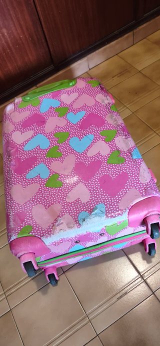 Maleta de viaje rígida de Agatha Ruiz de la Prada
