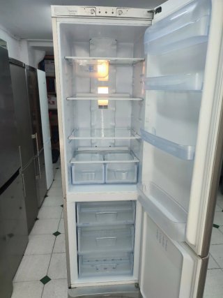 Nevera Indesit Combi clase A 200x60cm con garantía