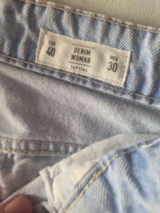 Pantalón vaquero Lefties azul claro talla 40