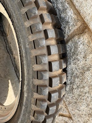Rueda Trasera Merlin Gallach 350 Trial 4.00-18