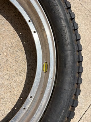 Rueda Trasera Merlin Gallach 350 Trial 4.00-18