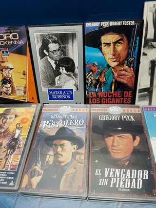 7 vhs, Peliculas de Gregory Peck + foto del actor enmarcada
