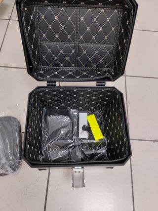 Baúl Moto 45L Negro