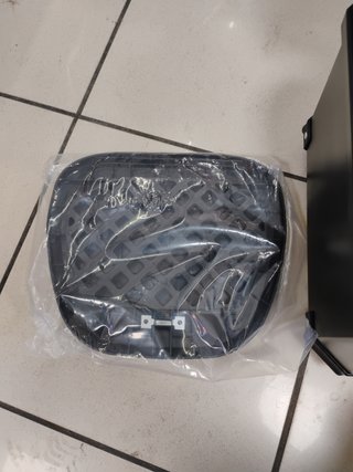 Baúl Moto 45L Negro