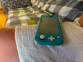 Nintendo Switch Lite Verde (precio negociable)
