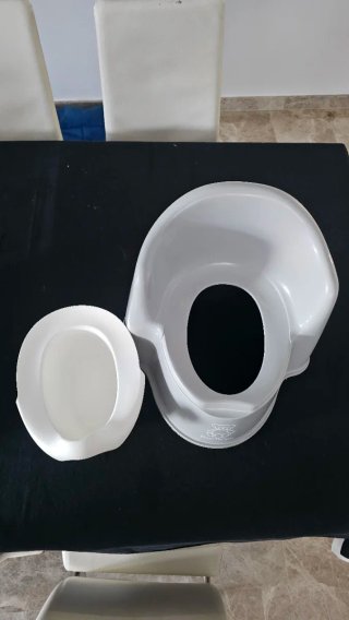 Orinal bebé BabyBjörn gris