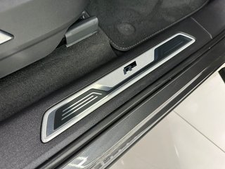 Volkswagen Touareg R-Line 3.0 V6 TDI 210kW Tip 4M