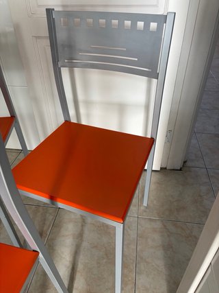 Conjunto de mesa extensible y 3 sillas