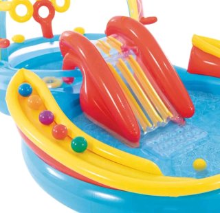Piscina hinchable con tobogán y arcoíris