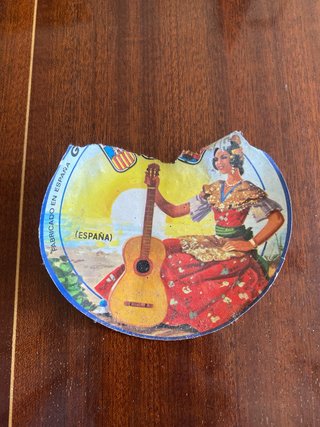 Guitarra de madera para reparar