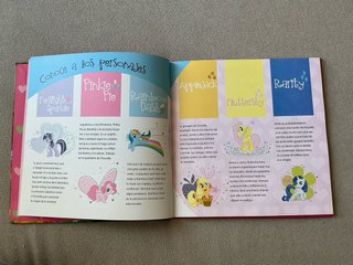 My Little Pony. Tiempo de manzanas. Libro de le...