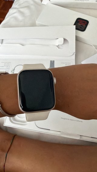 Apple Watch SE 3 44mm Cellular Dorado Nuevo