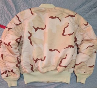 Chaqueta Alpha Industries Camuflaje Desierto