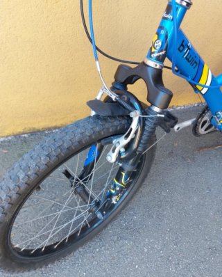 Bicicleta BTWIN 20 pulgadas con marchas. En Gijón