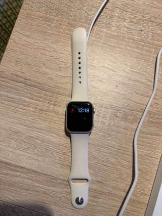 Apple Watch GPS + cellular 40mm