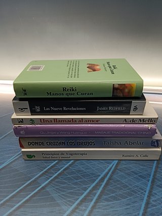 6 libros sobre Reiki + PRINCIPIOS DE YOGOTERAPIA + masaje tradicional chino y mas