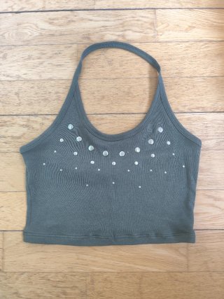 Top Zara verde con tachuelas