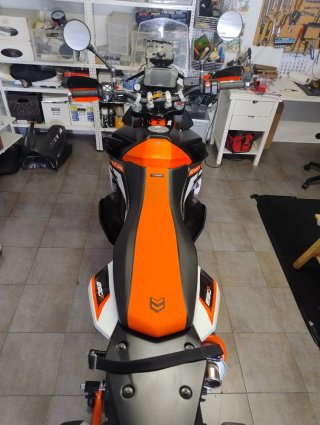 KTM 890 Adventure R - 27.000 km