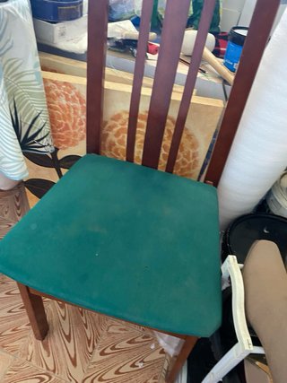 2 Sillas de comedor de madera y tela Por 5€