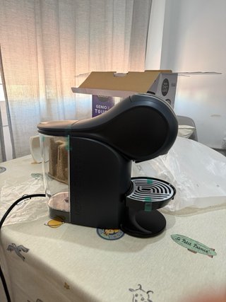 Cafetera Dolce Gusto Genio S Touch DeLonghi