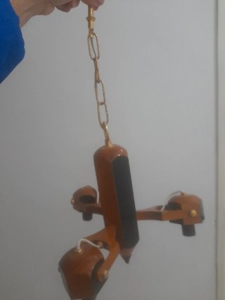 Lámpara infantil madera y cadena
