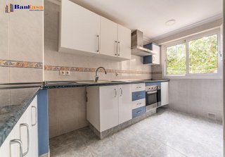Piso en venta en La Luz - El Torcal en Málaga