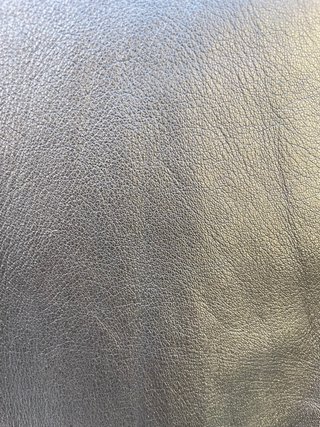 Chaqueta de piel Ramón Villamor negra