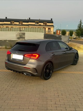 Mercedes-Benz Clase A220D AMG