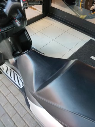 Piaggio MP3 400 HPE SOLO 7500 KM