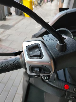 Piaggio MP3 400 HPE SOLO 7500 KM