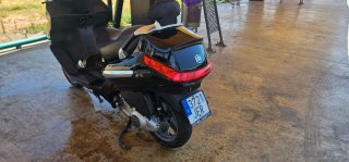 Piaggio X Evo 125 Negra