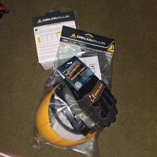 Careta desbroce,guantes antivibracion,faja,cascos