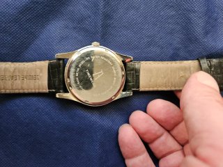 Reloj Timewear Negro y Plateado