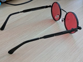 Gafas KingSeven negras lentes rojas
