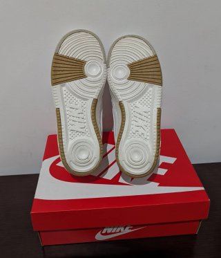 Nike Gamma Force Mujer Beige/Blanco