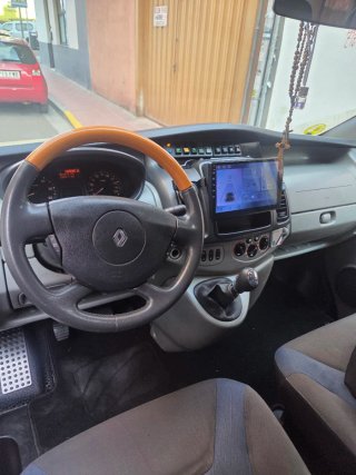 Renault Trafic 2012