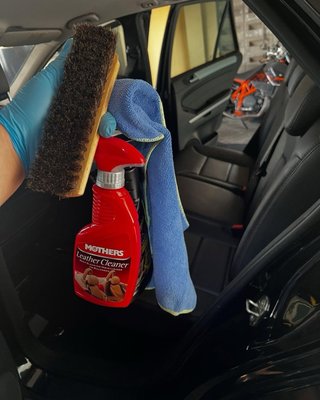LIMPIEZA DE AUTOS