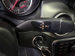 MERCEDES-BENZ Clase GLA GLA 200 d AMG Line
