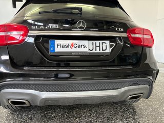 MERCEDES-BENZ Clase GLA GLA 200 d AMG Line