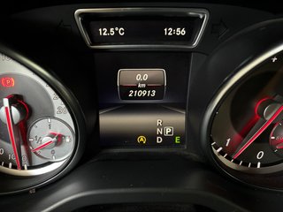MERCEDES-BENZ Clase GLA GLA 200 d AMG Line