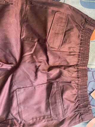 Pantalón de trabajo marrón