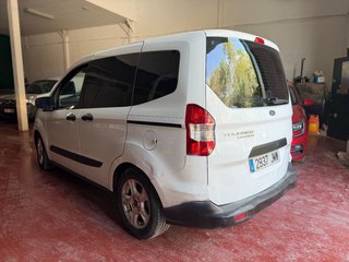 Ford Tourneo Courier 2016