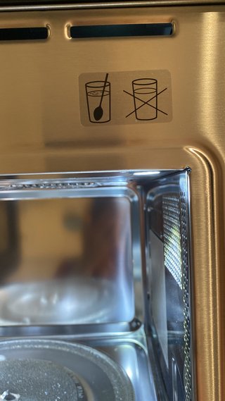 Microondas Bosch 27L a reparar