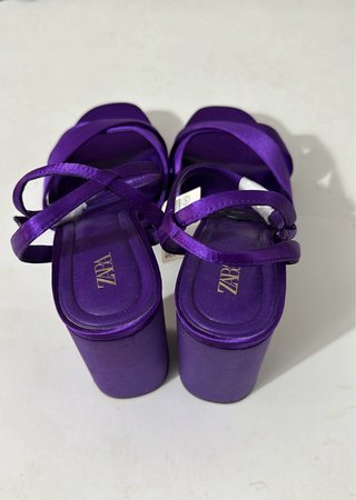 Sandalias Zara Moradas Talla 40