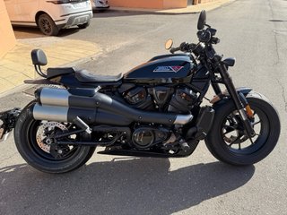 Harley Davidson Sportster S RH1250S Negra