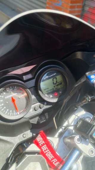 Suzuki Bandit 650s Negra carnet A2