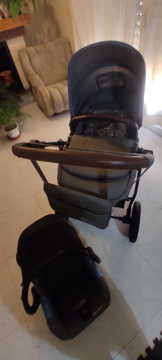 Carro de bebé y silla coche