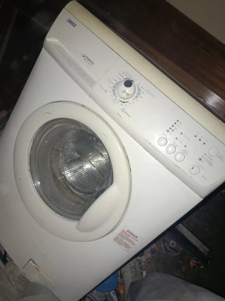 Lavadora Zanussi Essential